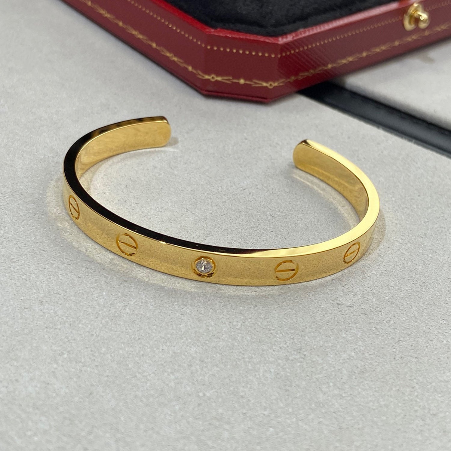 GlowLOVE BRACELET 6.1MM 1 DIAMOND OPEN CUFF