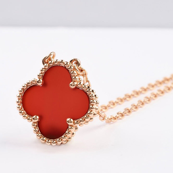 ¡®Glow¡¯CLOVER 15MM CARNELIAN SINGLE FLOWER NECKLACE