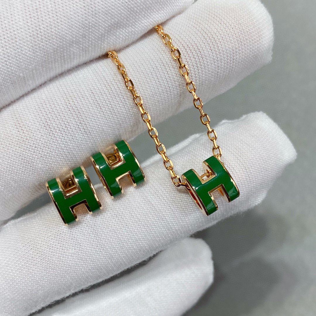 GlowPOP H GREEN NECKLACE SILVER AND GOLD