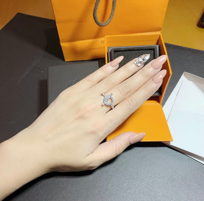 GlowECHAPPEE RING SILVER DIAMOND