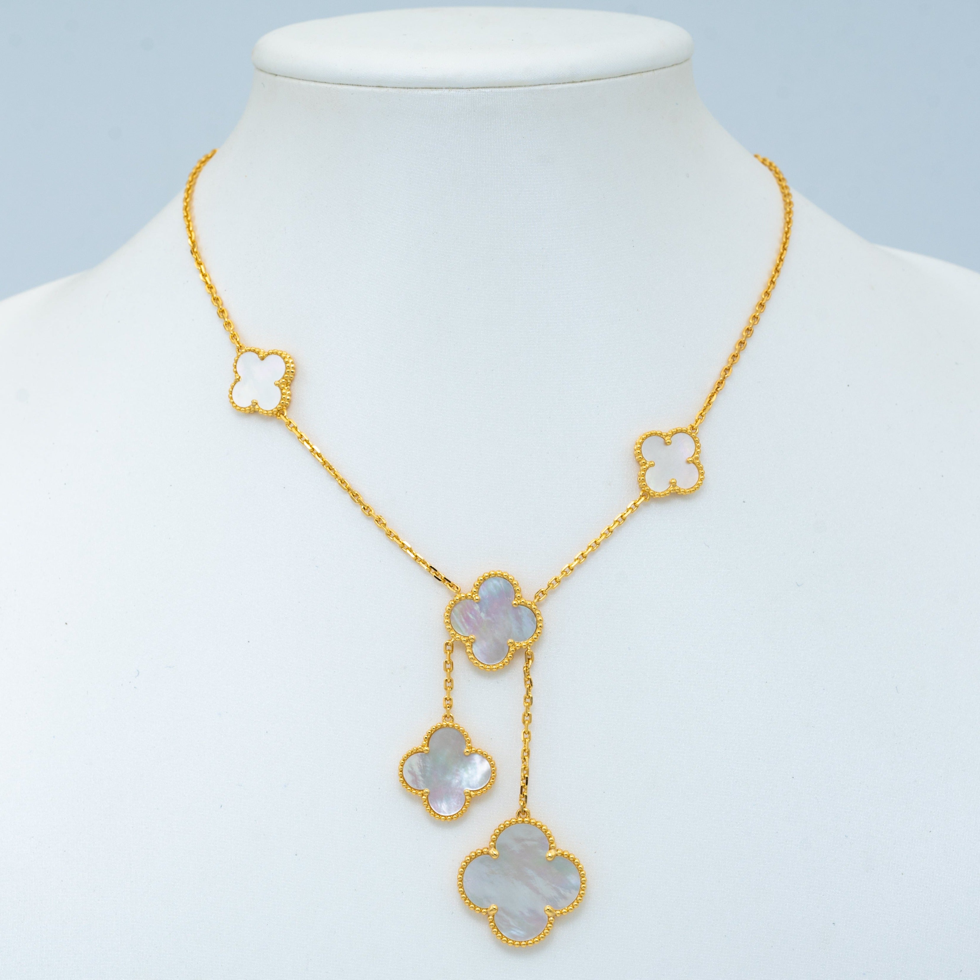 ¡®Glow¡¯CLOVER MOTHER OF PEARL NECKLACE 6 MOTIF