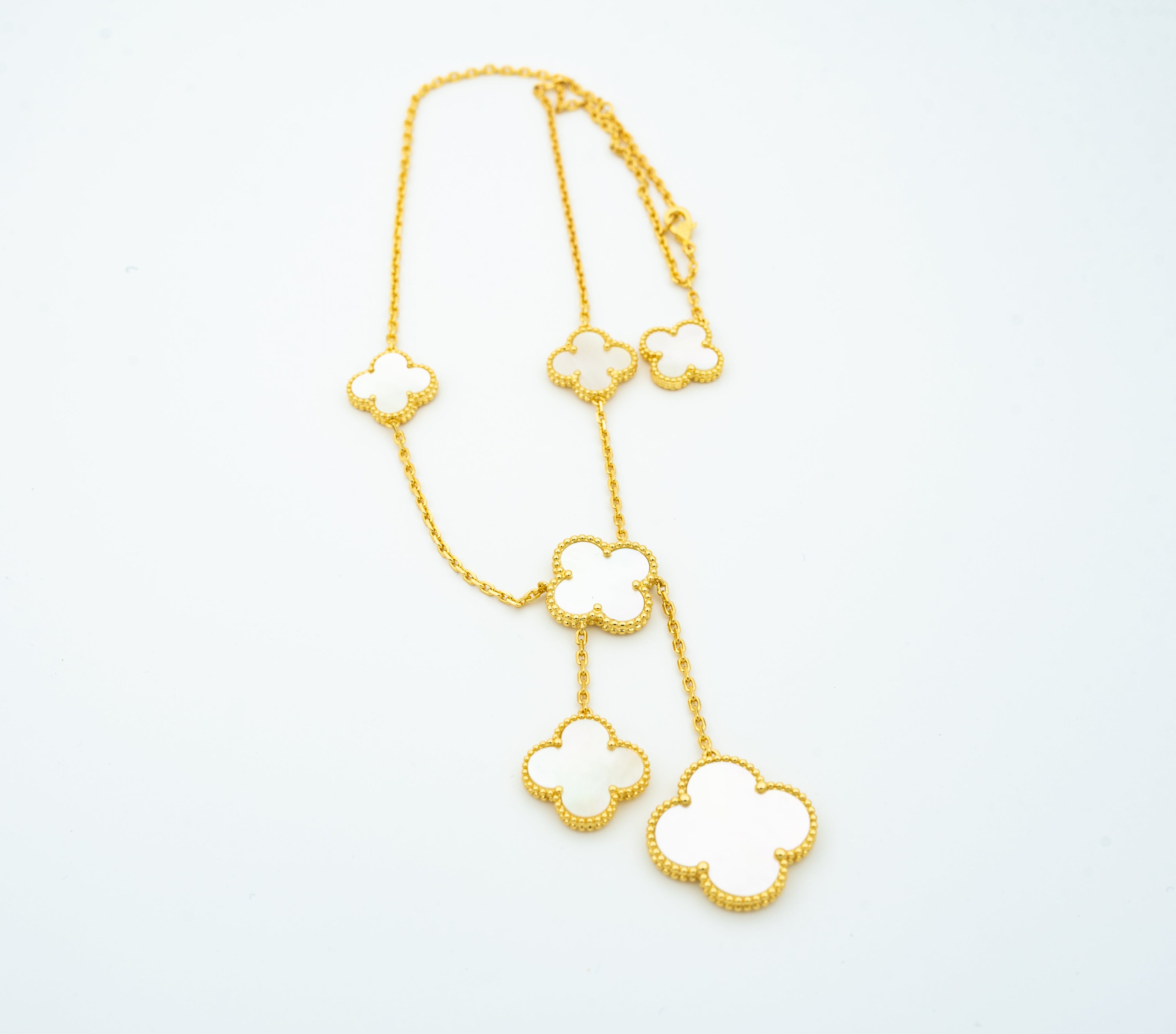 ¡®Glow¡¯CLOVER MOTHER OF PEARL NECKLACE 6 MOTIF