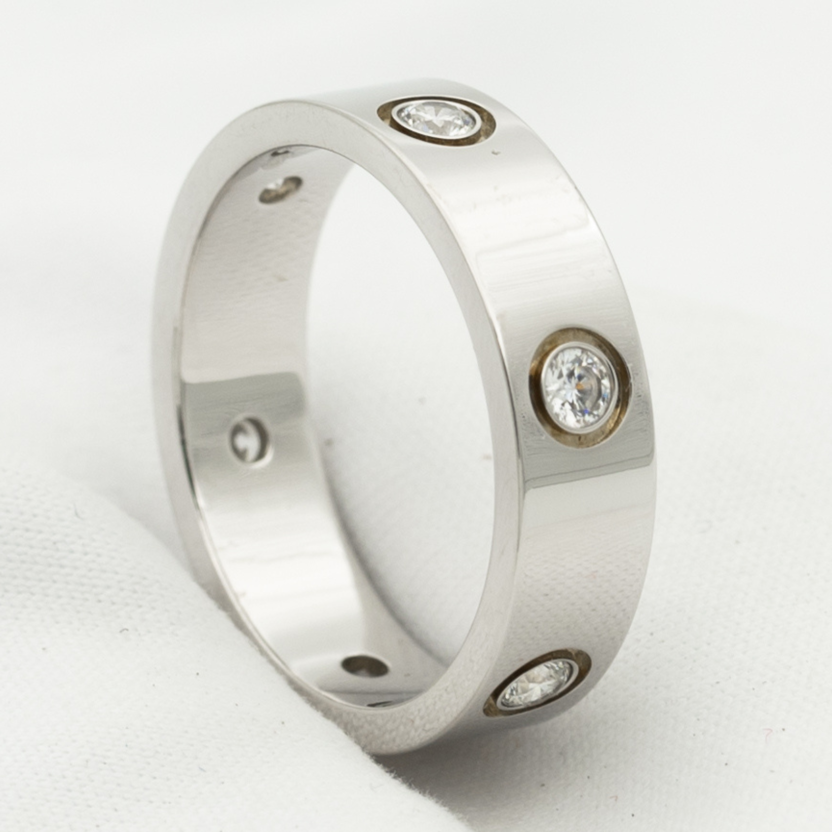 GlowLOVE RING 5.5MM 6 DIAMONDS SILVER