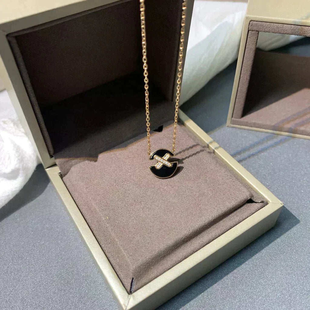 GlowJEUX DE ROSE GOLD DIAMOND NECKLACE