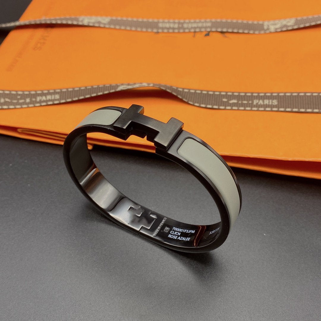 GlowCLIC HM SO BLACK GREY BRACELET