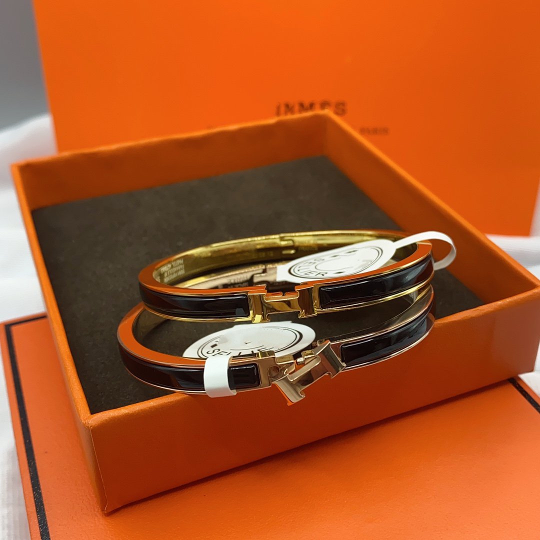 GlowCLASSIC HM CLIC BLACK 8MM ENAMEL BRACELET