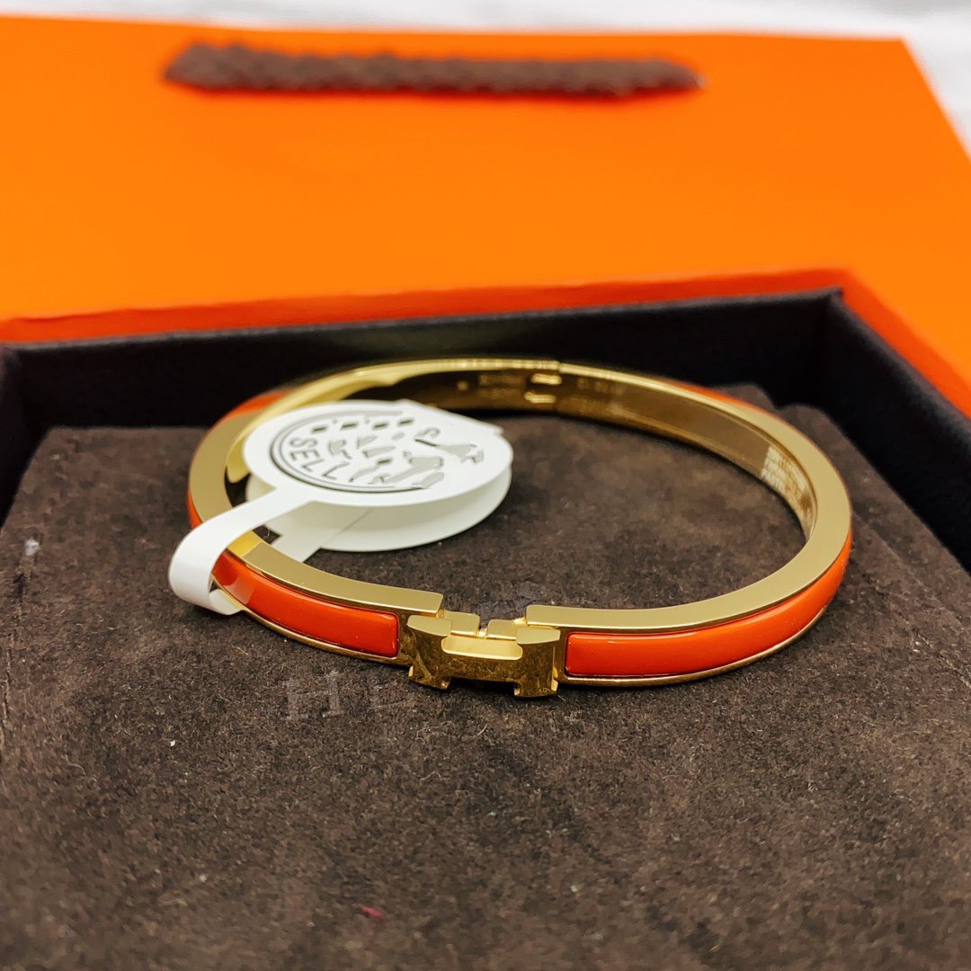 GlowCLASSIC HM CLIC RED 8MM ENAMEL BRACELET