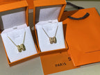 GlowHM CLIC YELLOW ENAMEL GOLD NECKLACE
