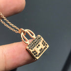 GlowHM NECKLACE ARRIVAL BLACK DIAMOND