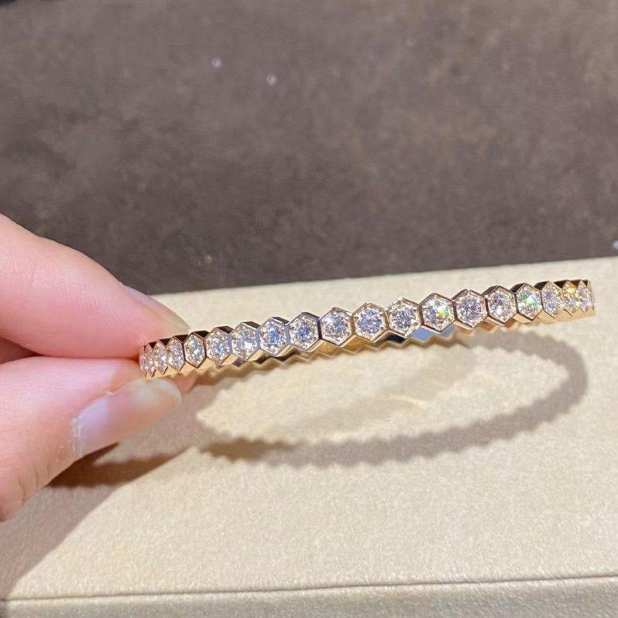 GlowBEE LOVE GOLD BRACELET FULL DIAMOND