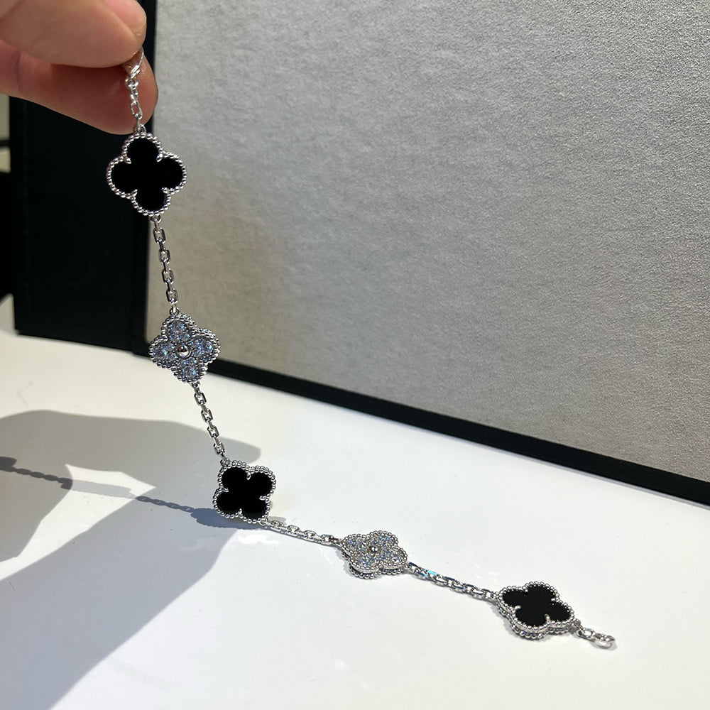 [Glow]New  CLOVER 5 MOTIF ONYXS BRACELET COLLECTION