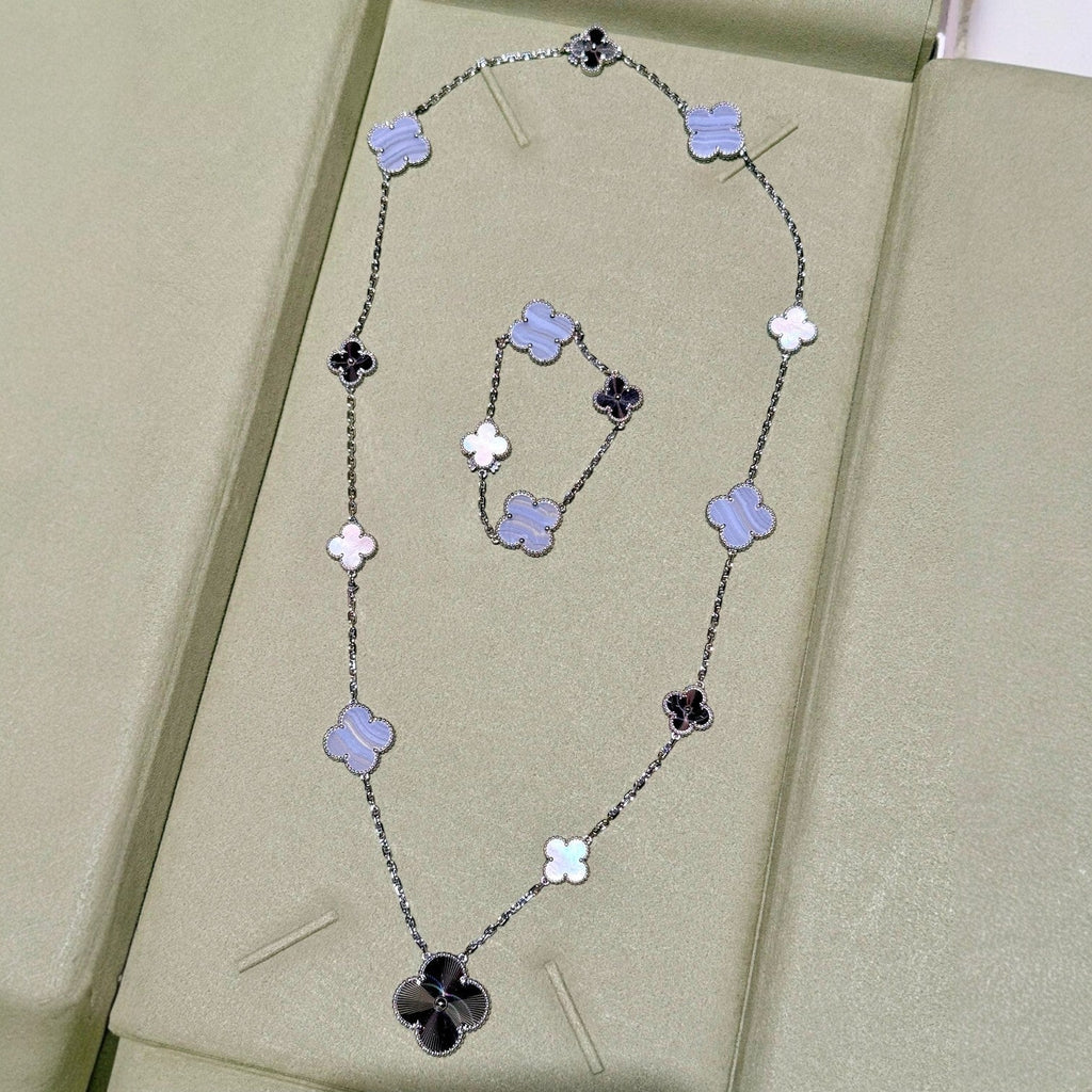 [Glow Jewelry]DETACHABLE CLOVER 15(11+4) FLOWER SILVER NECKLACE SET