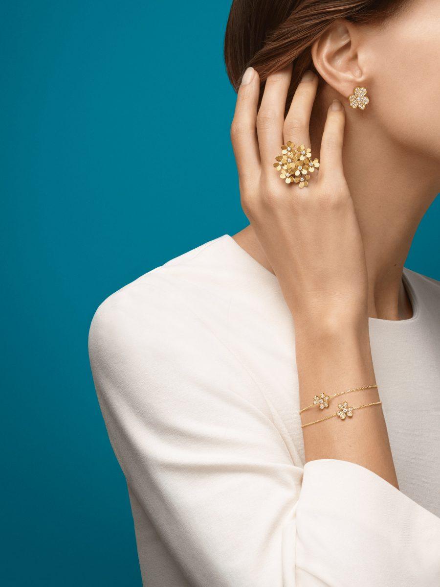 ¡®Glow¡¯FRIVOLE GOLD FLOWER DIAMOND EARRINGS