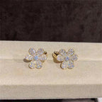 ¡®Glow¡¯FRIVOLE GOLD FLOWER DIAMOND EARRINGS