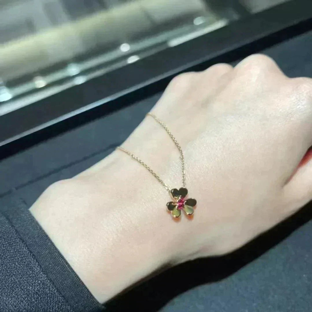 ¡®Glow¡¯FRIVOLE GOLD FLOWER NECKLACE