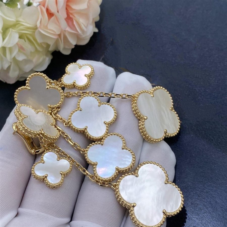¡®Glow¡¯CLOVER EARRINGS WHITE MOP 4 MOTIFS GOLD