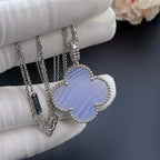 ¡®Glow¡¯CLOVER SILVER CHALCEDONY BIG CLOVER NECKLACE