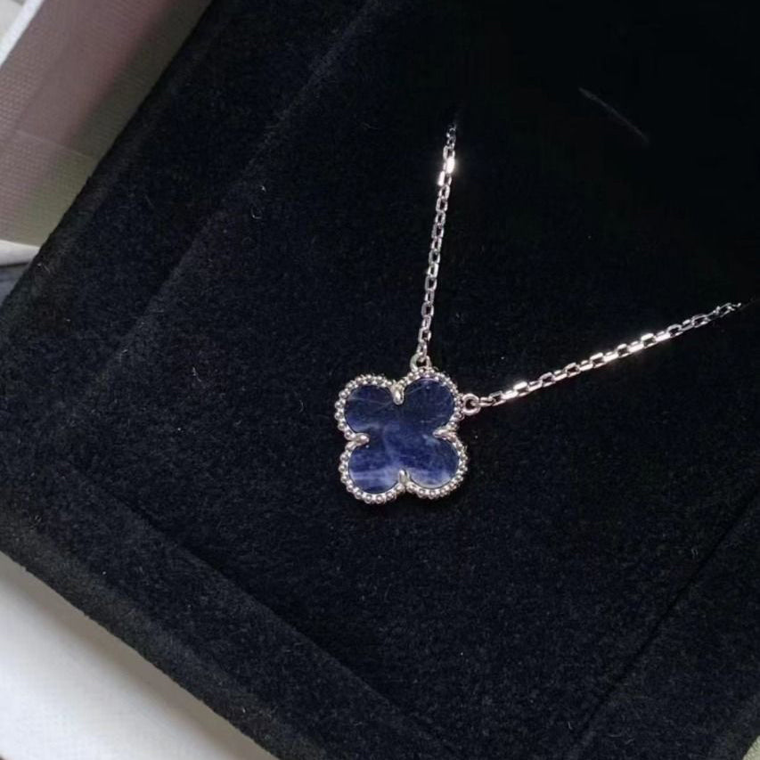 ¡®Glow¡¯CLOVER 15MM PIETERSITE NECKLACE SILVER