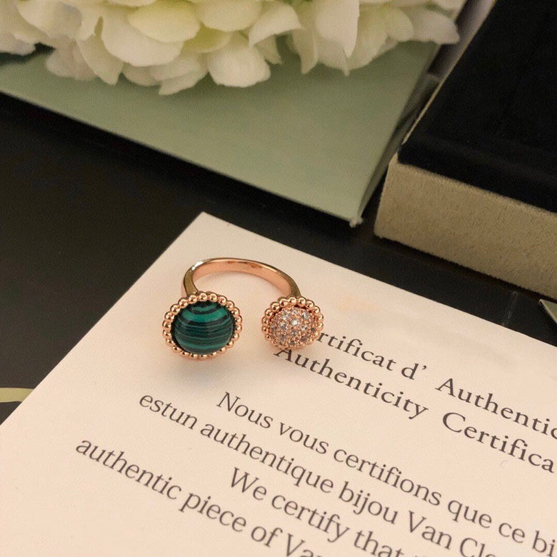 ¡®Glow¡¯PERLEE COULEURS DIAMOND ROSE GOLD BETWEEN THE FINGER RING